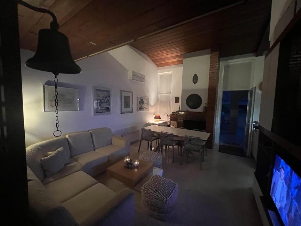 Vacation Family House On The Beach Stara Novalja Exterior photo